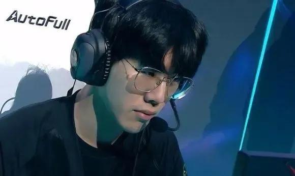 帽和转会预 帽和转会预